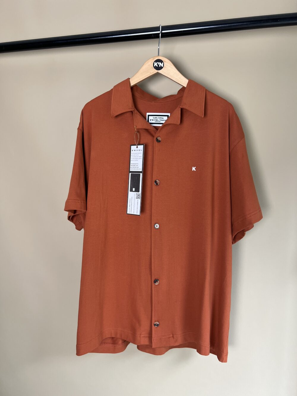 Camisa de algodón terracota